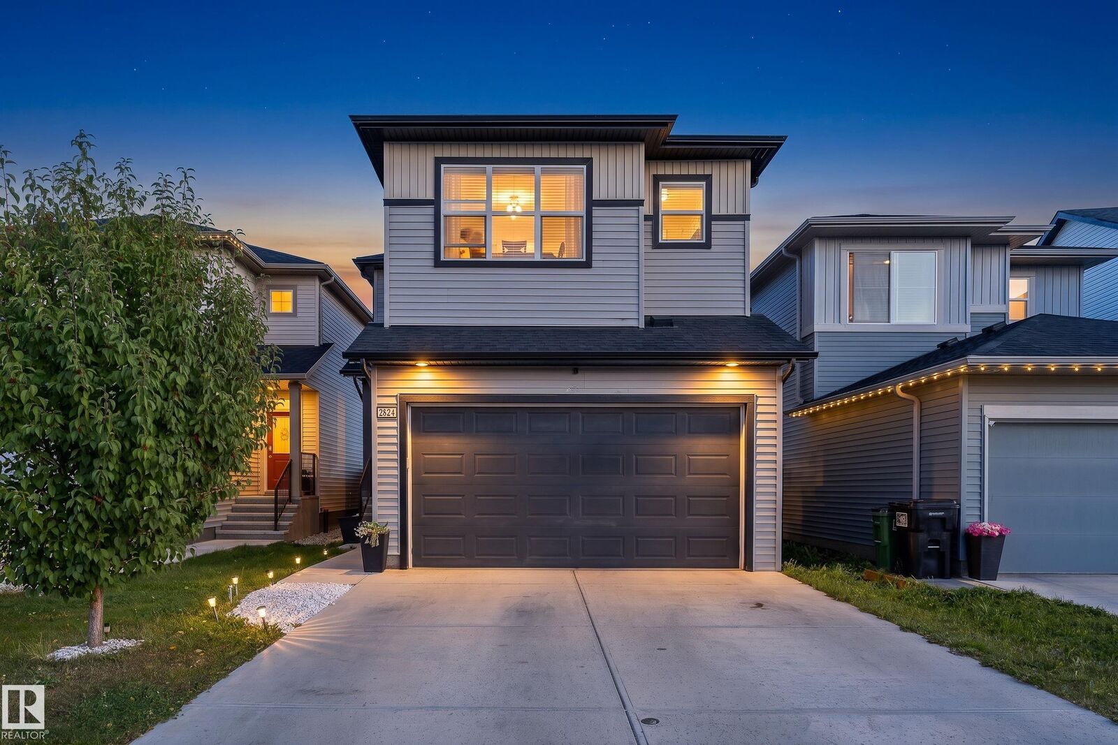 Property Photo: 2824 152 Avenue NW AB T5Y 3Y8