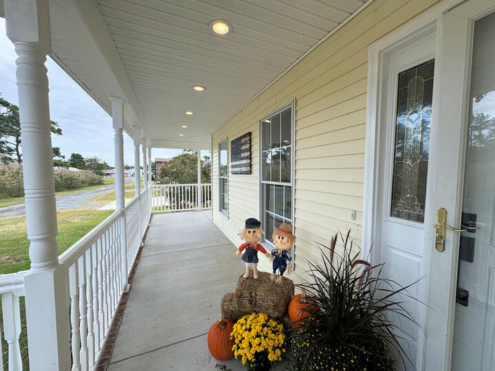 Property Photo: 4220 Bennett Ln VA 23336