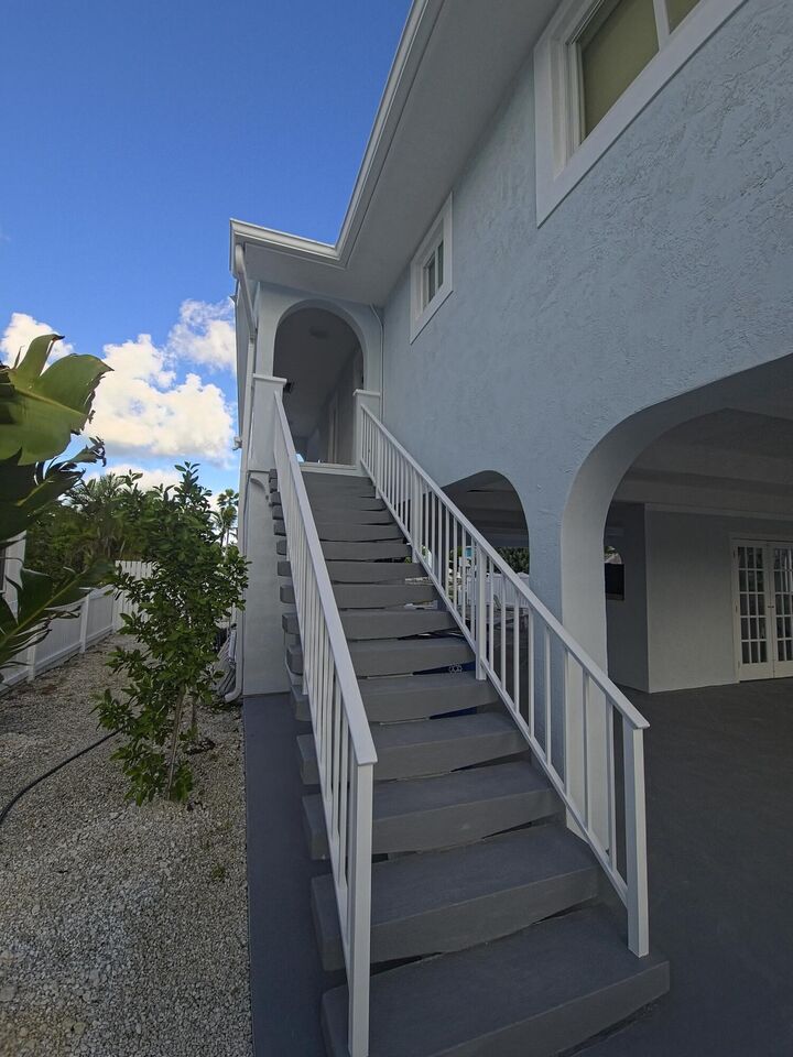 Property Photo:  3667 S Southseas Street  FL 33043 