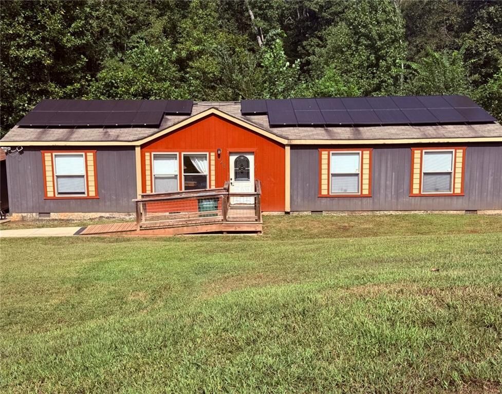 Property Photo: 646 Ivy Creek Drive GA 30565