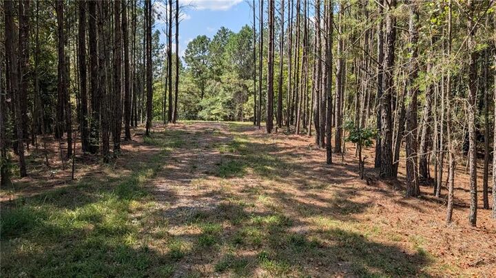 Property Photo: 1150 Ballard Rd GA 30107