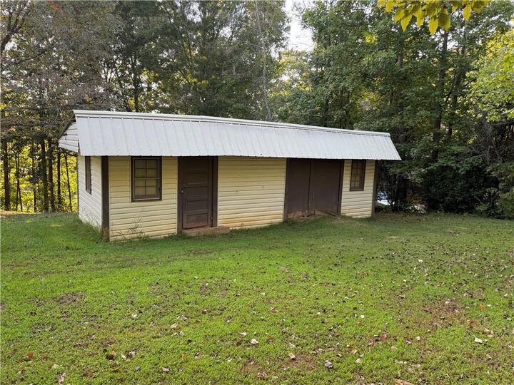 Property Photo: 41 Green Forest Parkway GA 30143