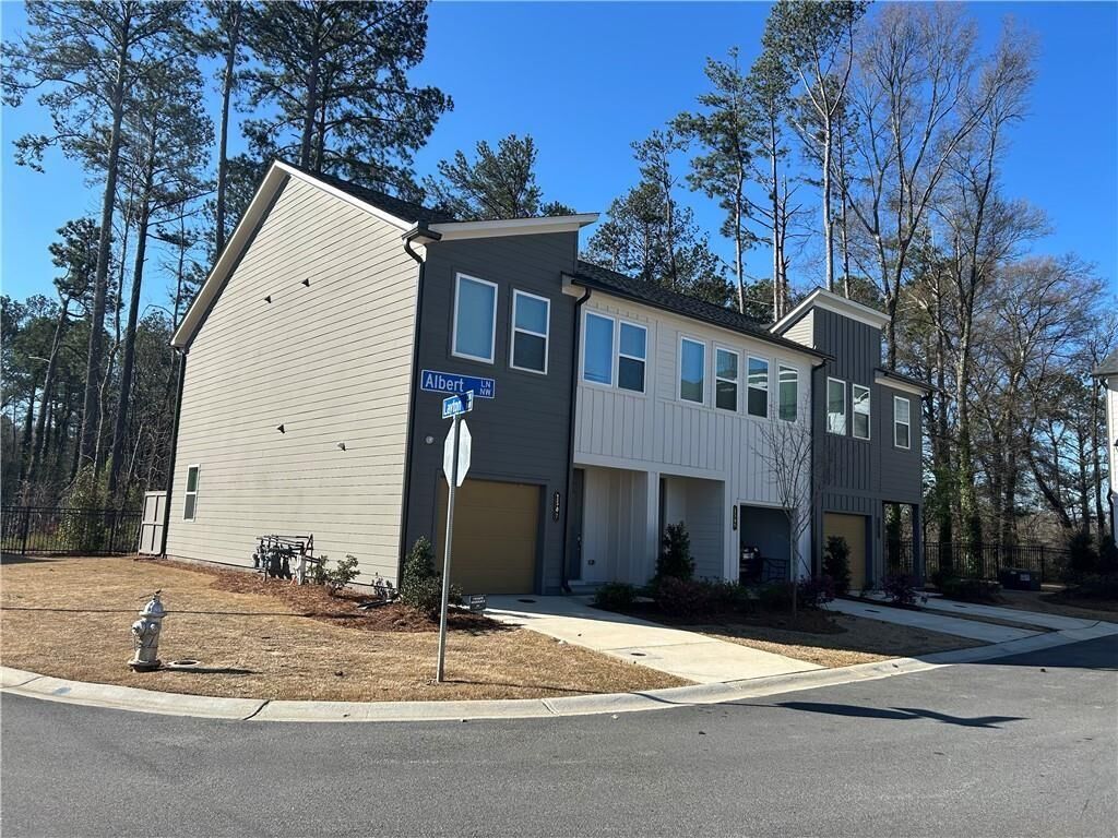 Property Photo:  1507 Albert Lane NW  GA 30318 
