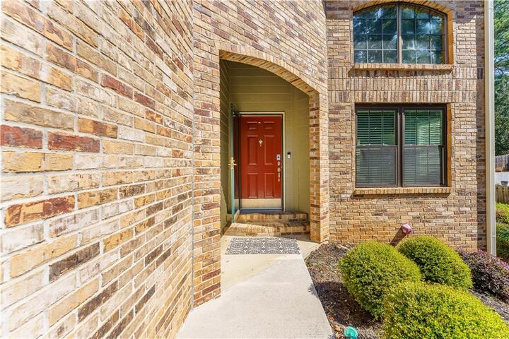 Property Photo: 647 Granby Hill Place GA 30022