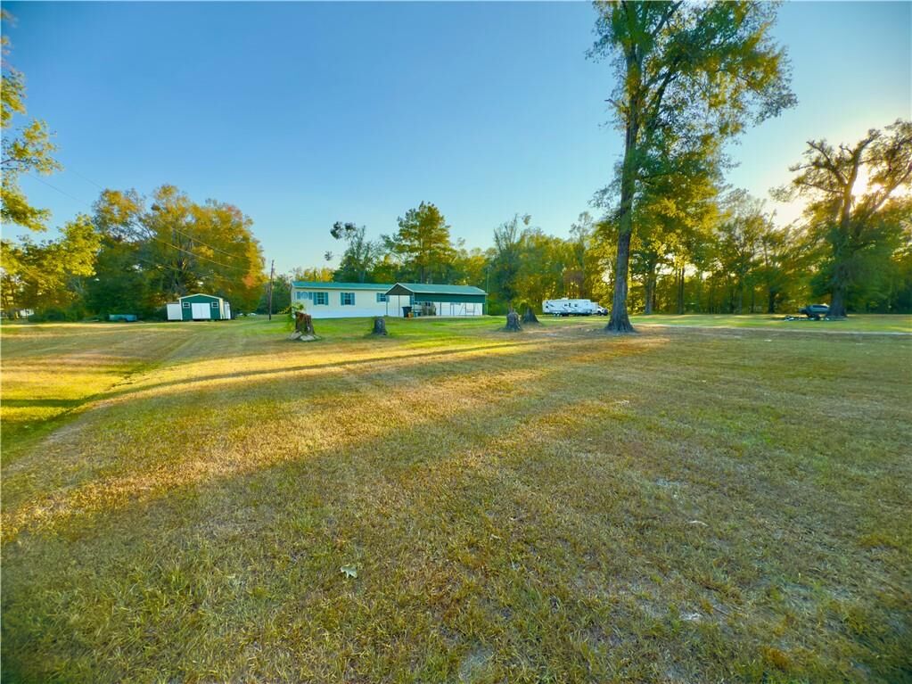 Property Photo:  1038 Moore Road  LA 71202 