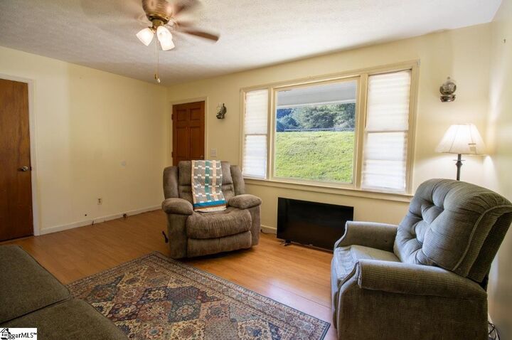 Property Photo: 410 McElhaney Road SC 29690