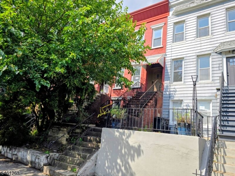 Property Photo:  23 Whitman Ave  NJ 07306 