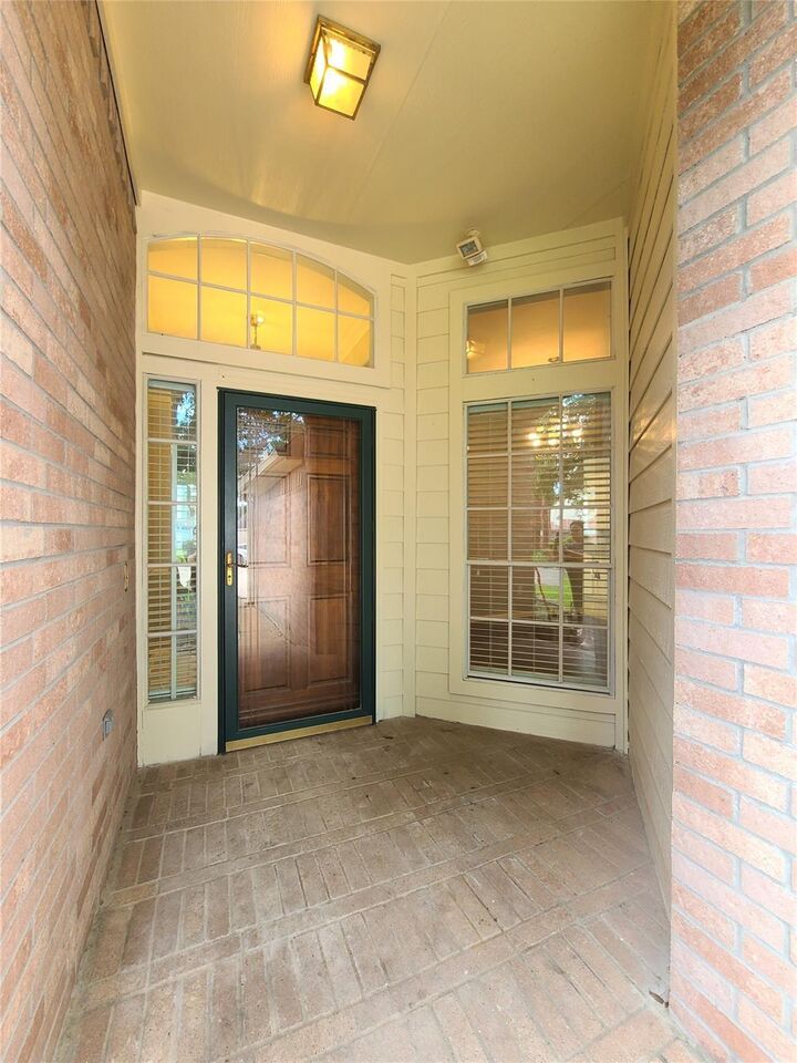 Property Photo:  18818 Harbor Key Circle  TX 77084 