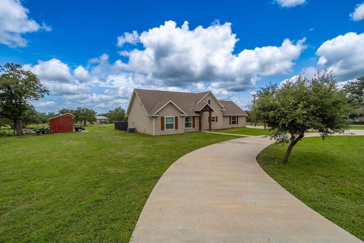 Property Photo: 1241 County Road 230 TX 78942