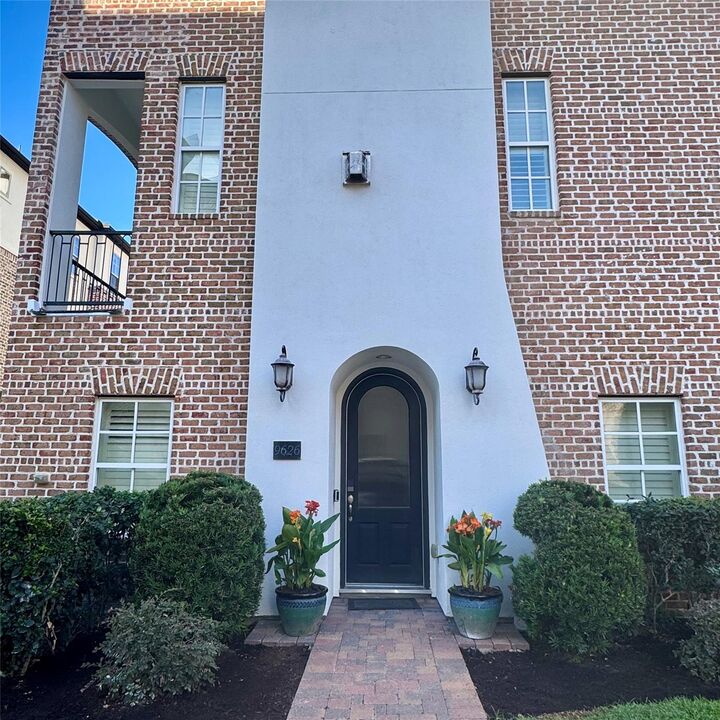 Property Photo:  9626 Fannin Station W  TX 77045 