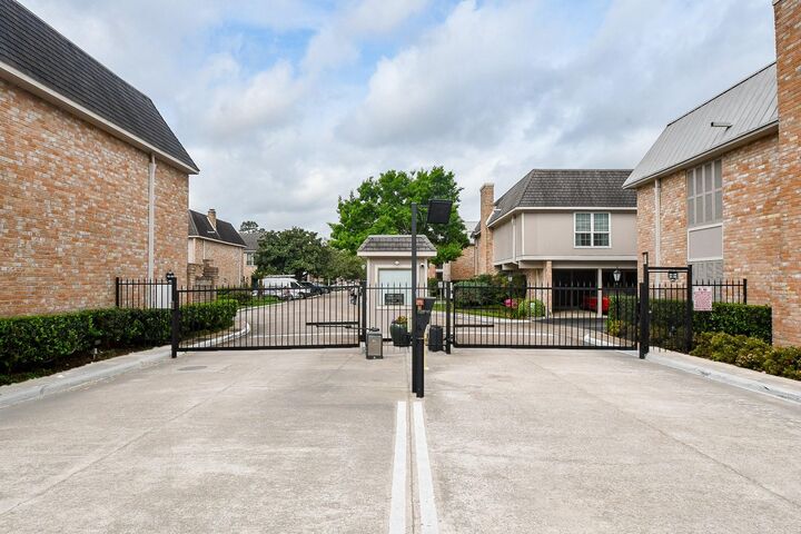 Property Photo:  2230 S Piney Point Road 221  TX 77063 