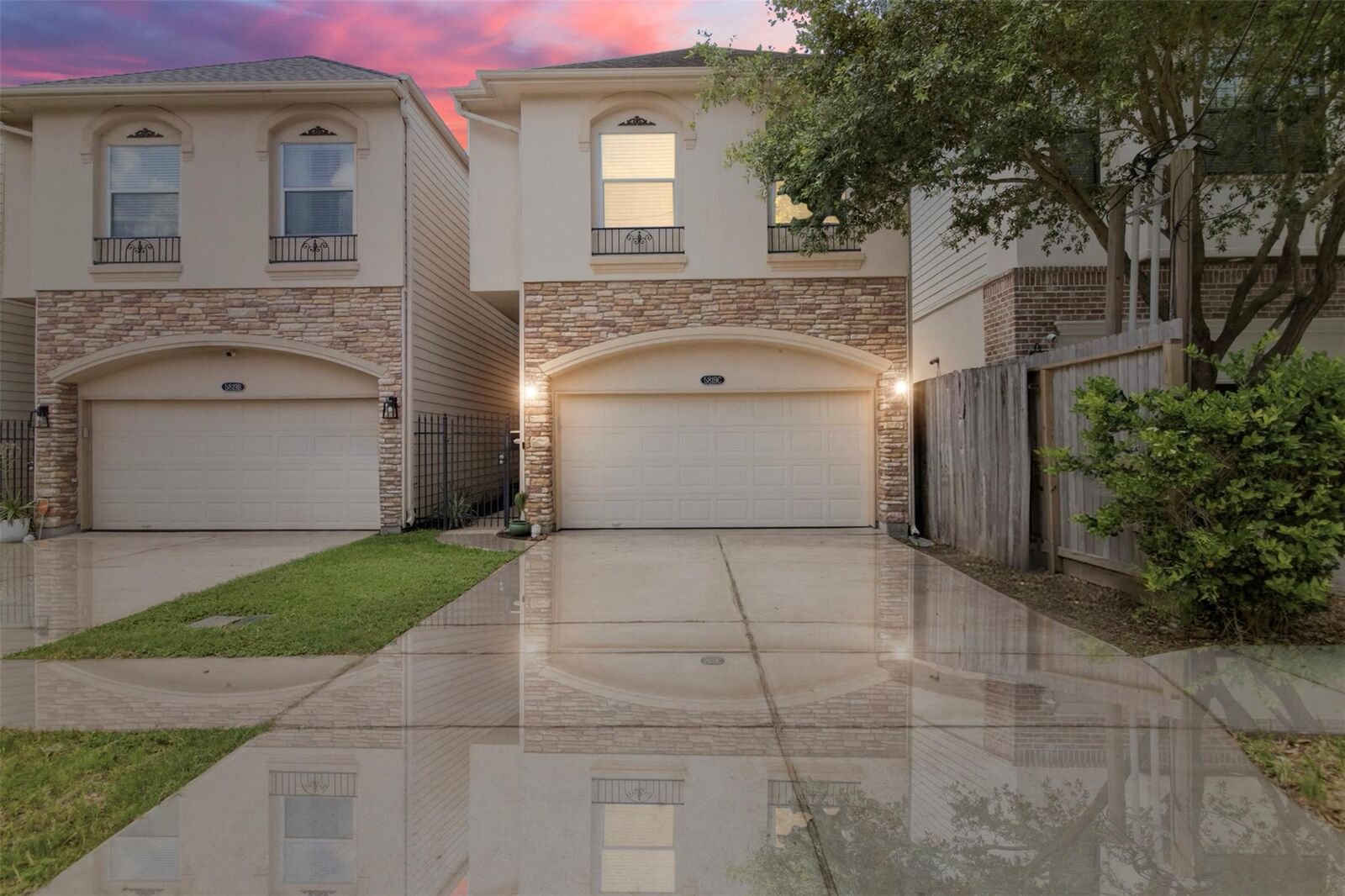 Property Photo:  5819 Petty Street C  TX 77007 