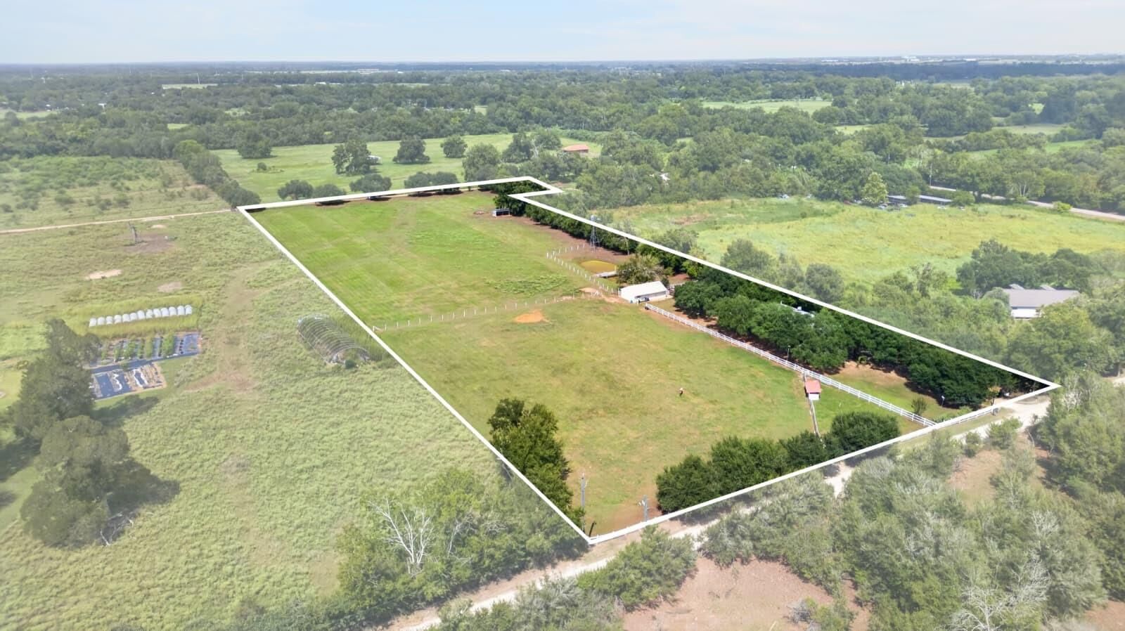 Property Photo:  37530 L G Lane  TX 77423 