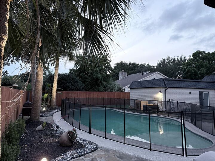 Property Photo:  4012 Chile Drive  TX 77504 