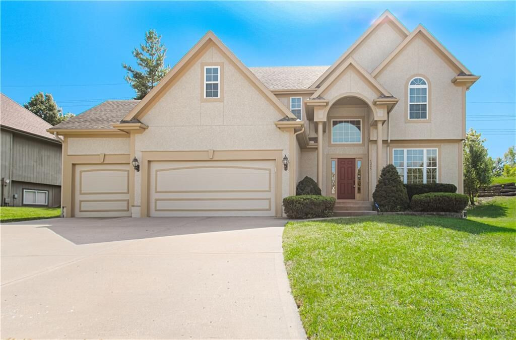 Property Photo: 7205 NE 84th Court MO 64157