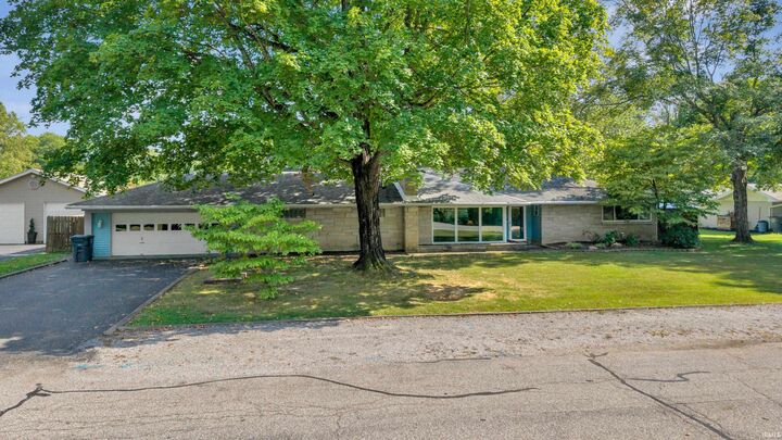Property Photo:  2813 Wayside Drive  IN 47711 