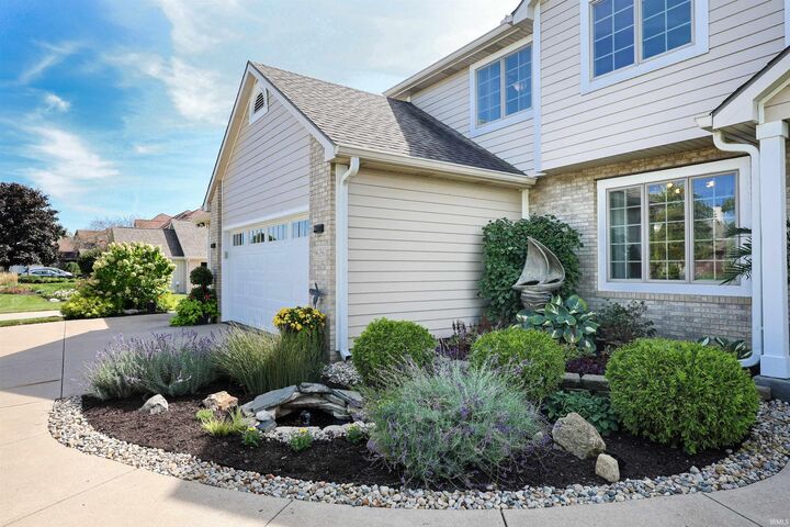 Property Photo: 9626 Sea View Cove IN 46835