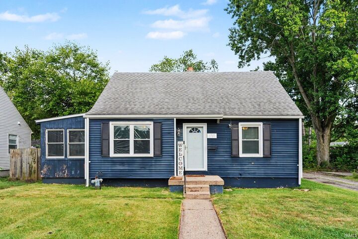 Property Photo: 1111 Blyler Place IN 46616-1935