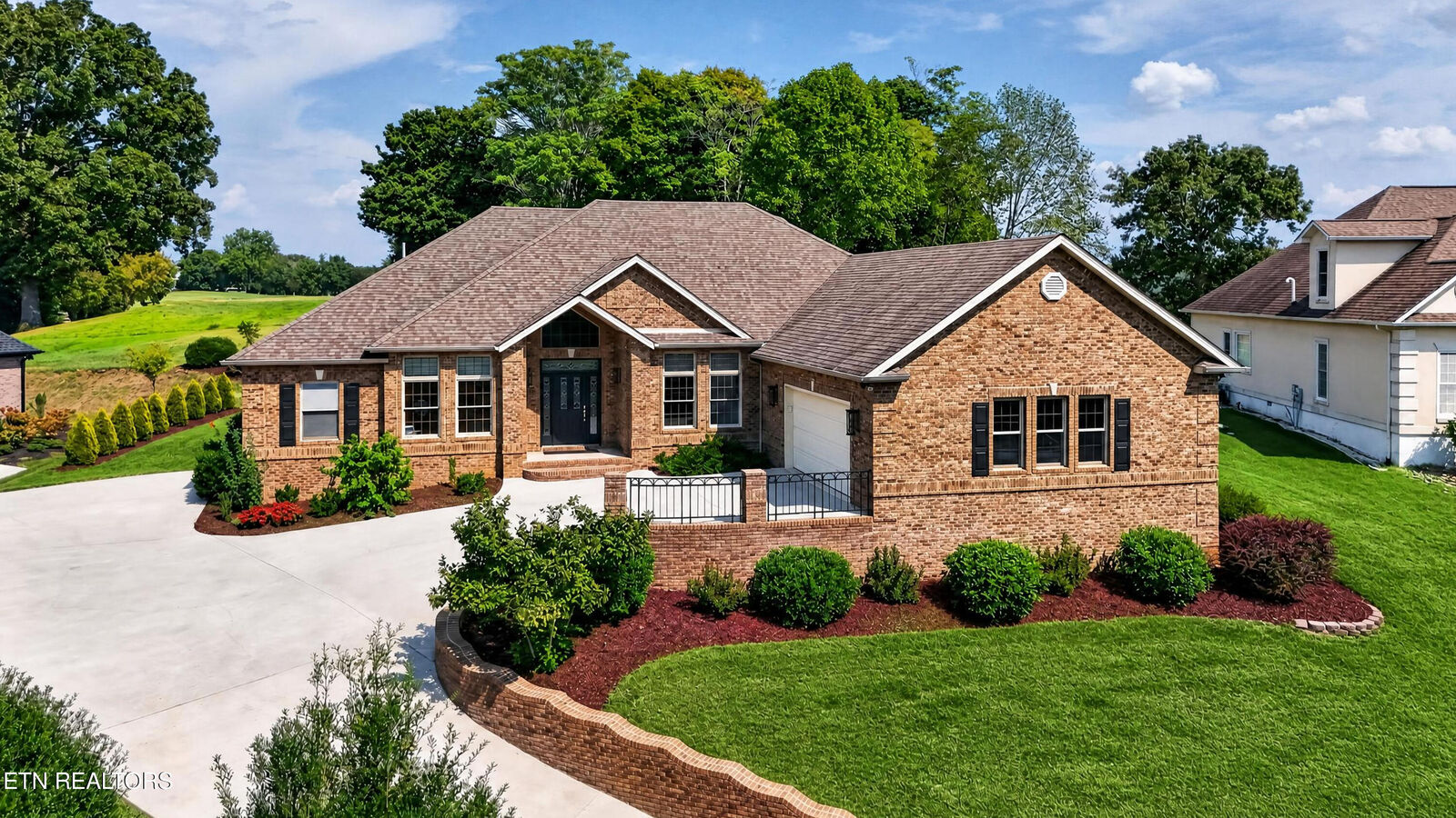 Property Photo: 140 Pineberry Drive TN 37885