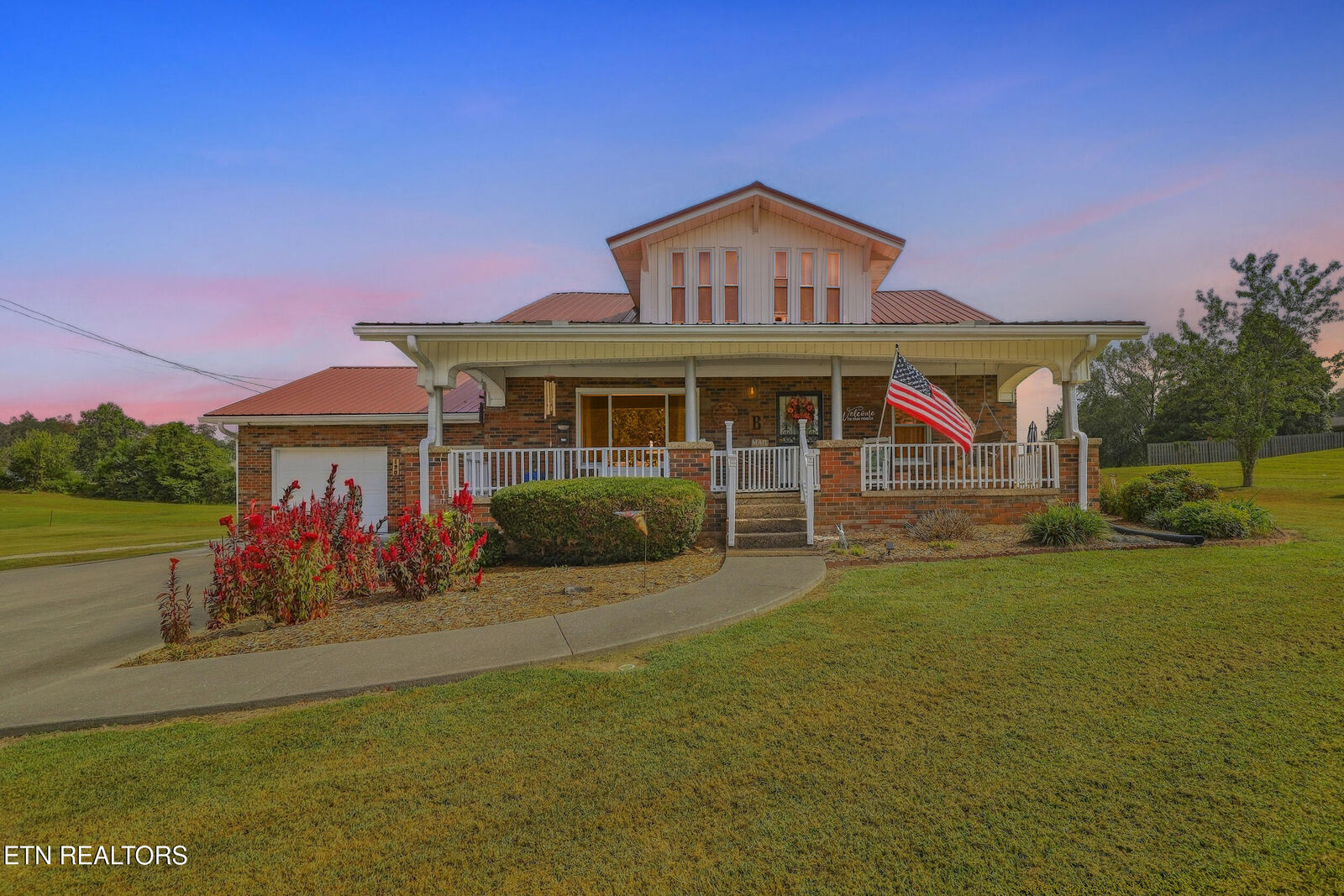 Property Photo:  120 Hansard Rd  TN 37807 