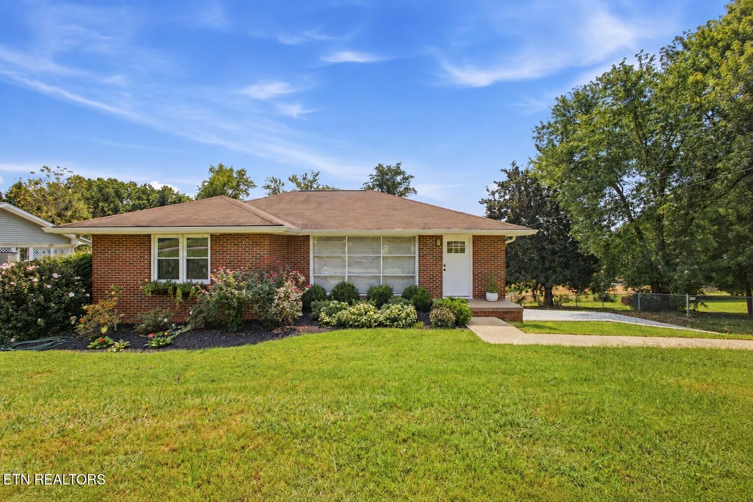 Property Photo:  359 Skyline View Lane  TN 37763 