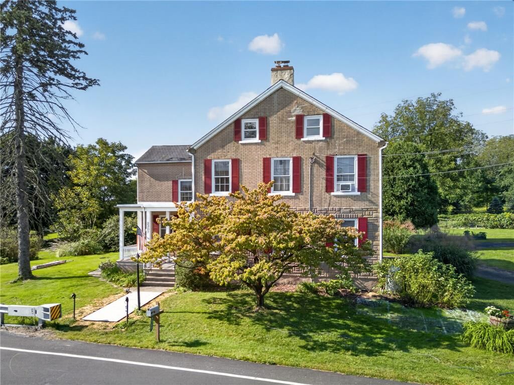 Property Photo:  2307 Howertown Road  PA 18067 