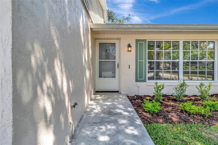 Property Photo:  1483 Disston  FL 34711 