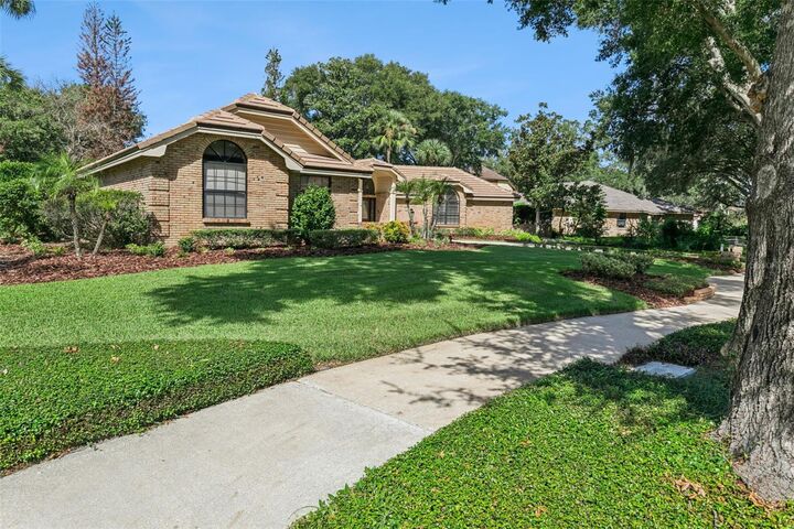 Property Photo:  1375 Bristol Park Place  FL 32746 