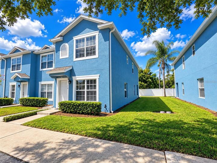 Property Photo: 518 Wilton Circle FL 32773