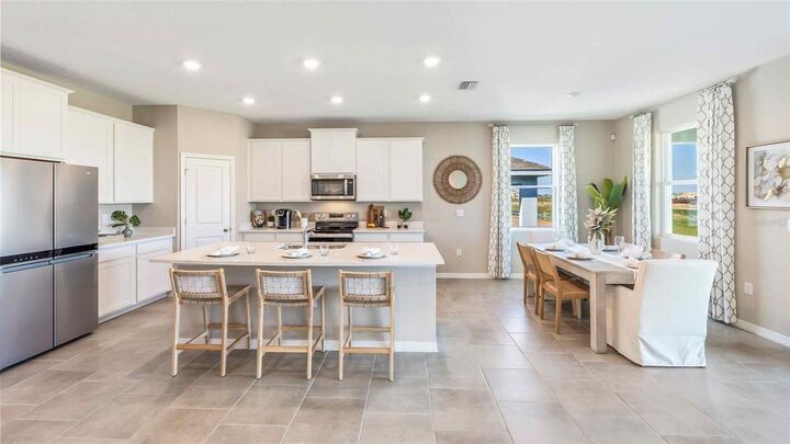 Property Photo:  4329 Hidden Farm Drive  FL 33565 