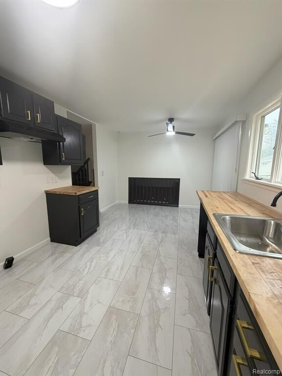 Property Photo:  5348 Winshall Drive  MI 48473 1108 