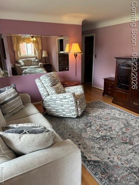 Property Photo:  32901 Grinsell Drive  MI 48092 3175 