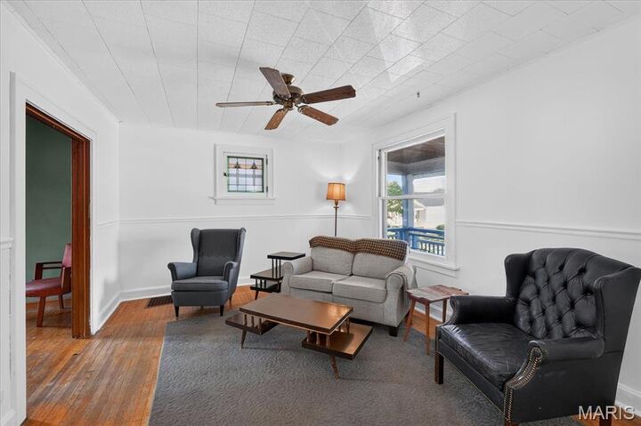 Property Photo: 4404 Osceola Street MO 63116