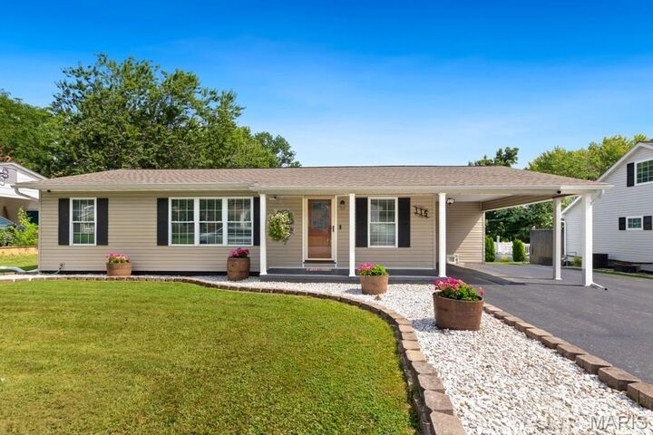 Property Photo:  115 George Street  MO 63080 