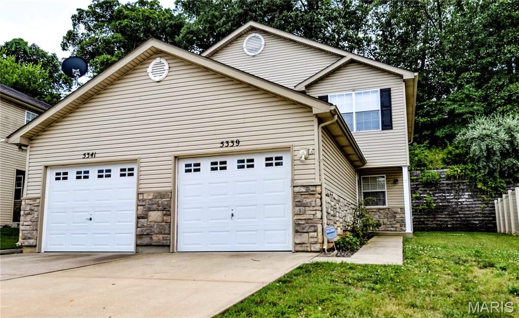 Property Photo:  5339 Lakewood Terrace  MO 63052 