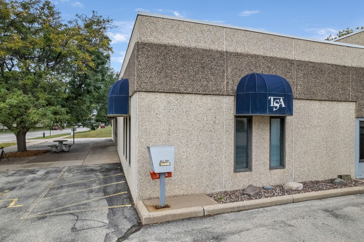 Property Photo: 3437-3439 East Ave S WI 54601