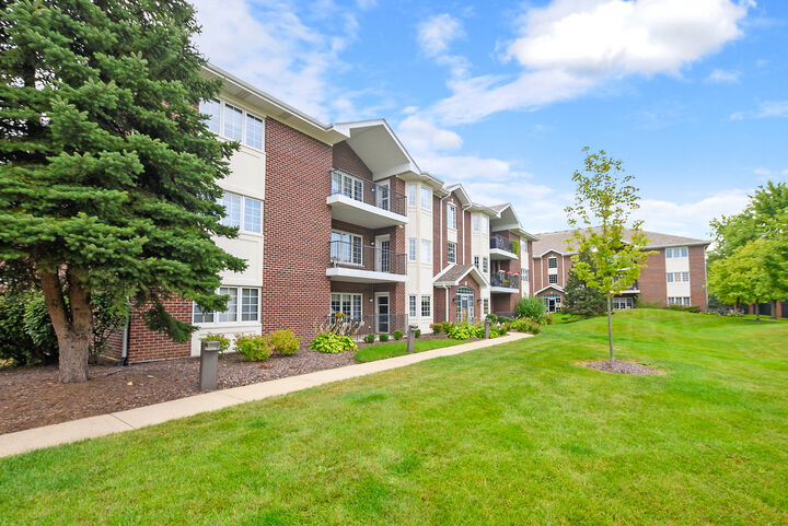 Property Photo:  13059 Laurel Glen Court 301  IL 60463 