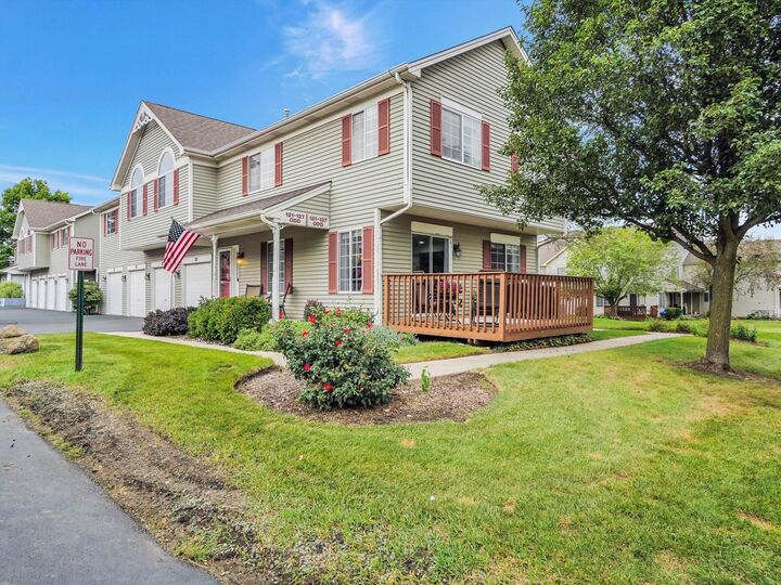 Property Photo:  121 Village Creek Drive 121  IL 60156 