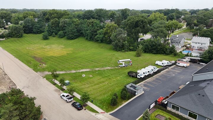Property Photo:  345 Marshall Avenue  IL 60506 