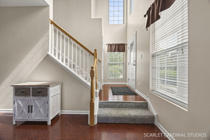 Property Photo: 501 Valentine Way IL 60543