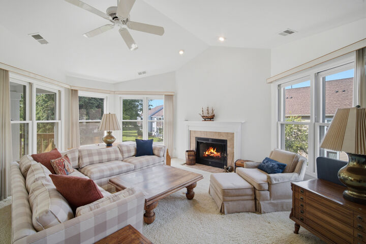 Property Photo:  326 Satinwood Court N 326  IL 60089 