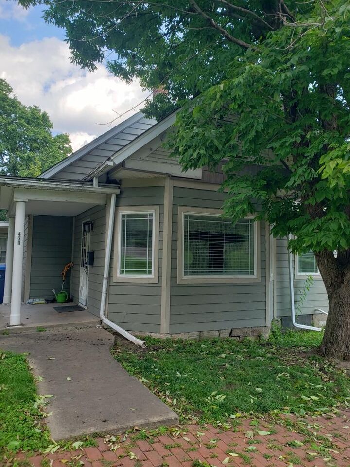 Property Photo: 438 Tonti Street IL 61301