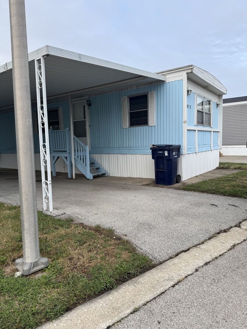Property Photo:  8800 S Harlem Avenue 1877  IL 60455 