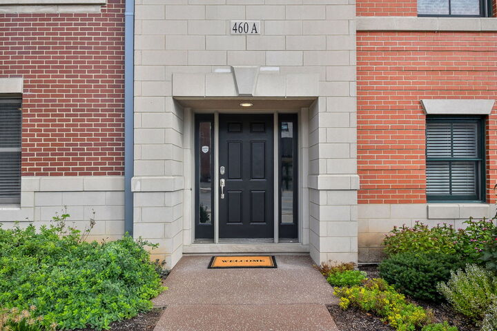 Property Photo: 460 Pennsylvania Avenue A IL 60137