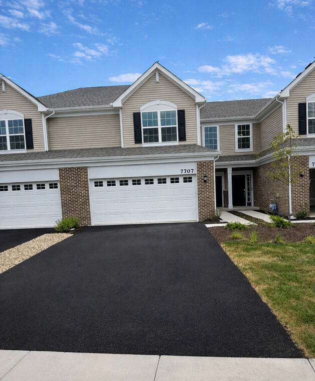 Property Photo:  7707 Nightshade Lane 7707  IL 60431 