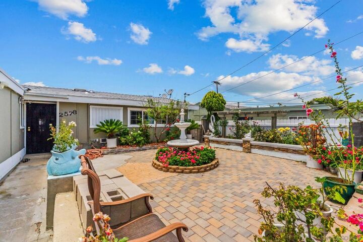 Property Photo:  2578 Moonstone  CA 92123 