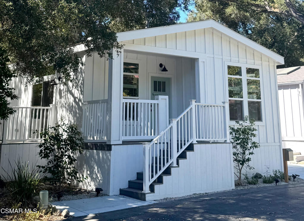 Property Photo: 87 Sherwood Drive CA 91361