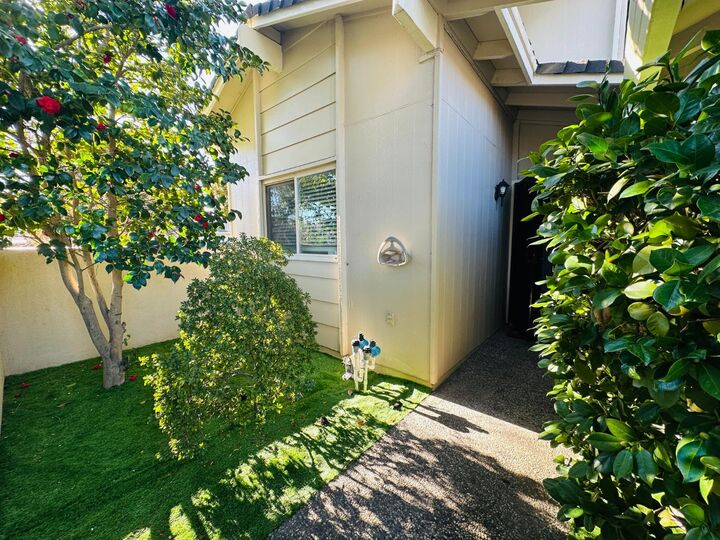Property Photo:  14 Miranda Court  CA 95822 