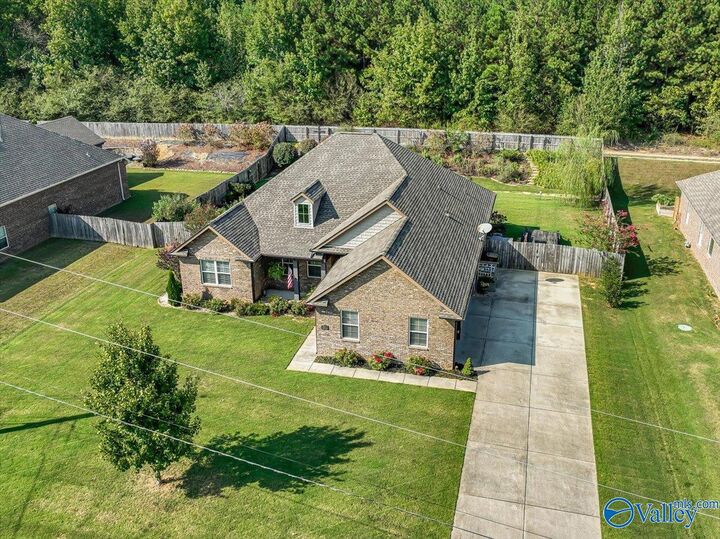 Property Photo: 1107 Flatts Trace AL 35055