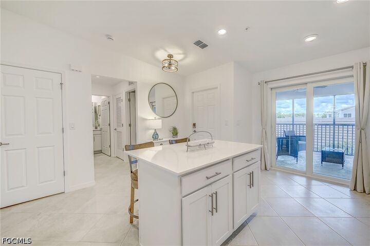 Property Photo: 15930 Grassland Lane 2425 FL 33982